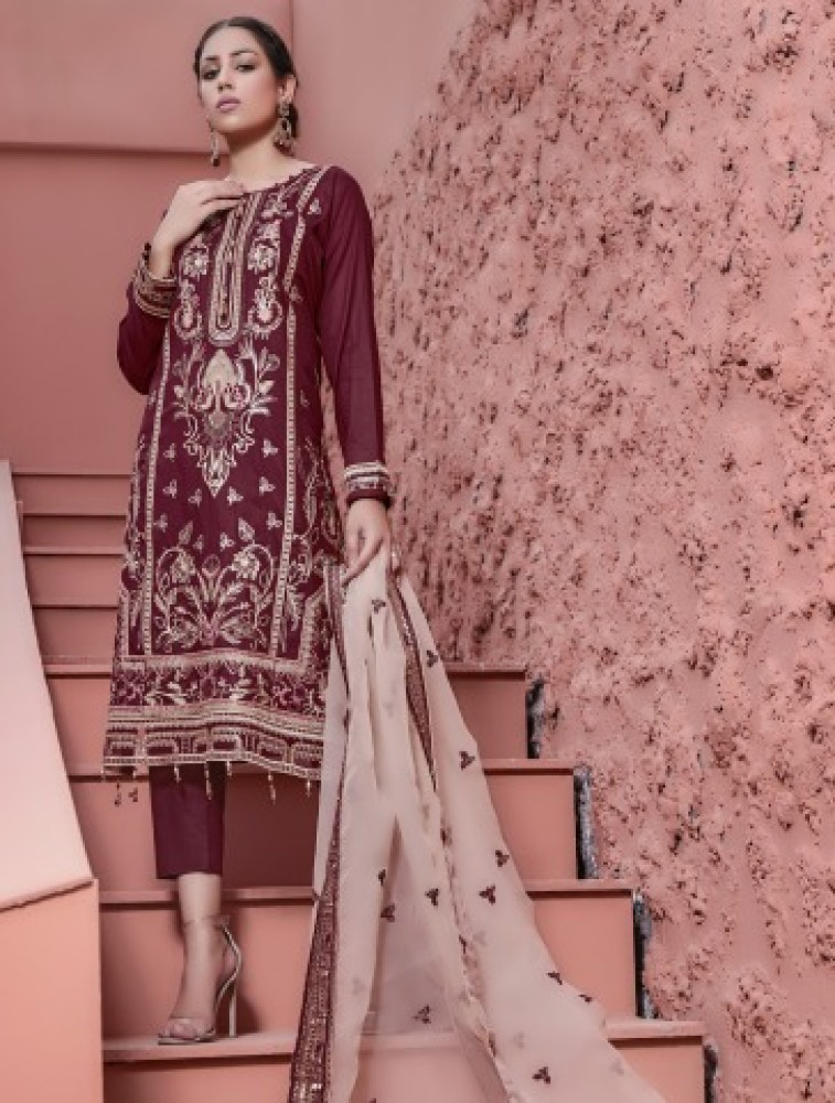 embroidered lawn with heavy dupatta and decent hand work